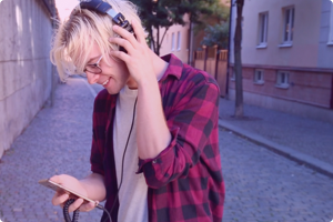 {{ 'view.landing.personal.new.collaborate.title' | translate }}